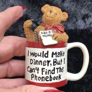 Boyd’s Bear Razz Bearies Carrie Out Figurine In Box 2004 2 Inch Vintage